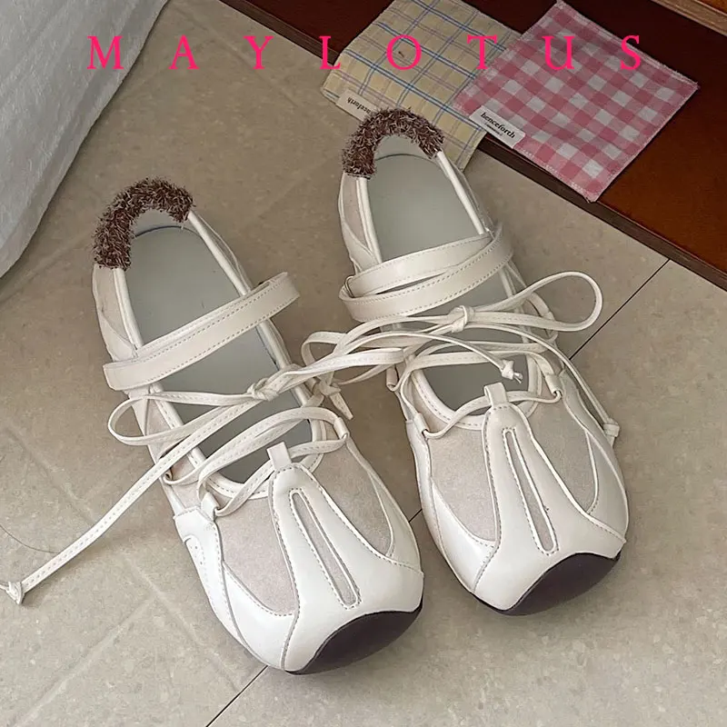 

2025 Women's ballet flats Fashion Korean ballet style lace-up retro casual shoes Comfortable lightweight ballet sneakers
