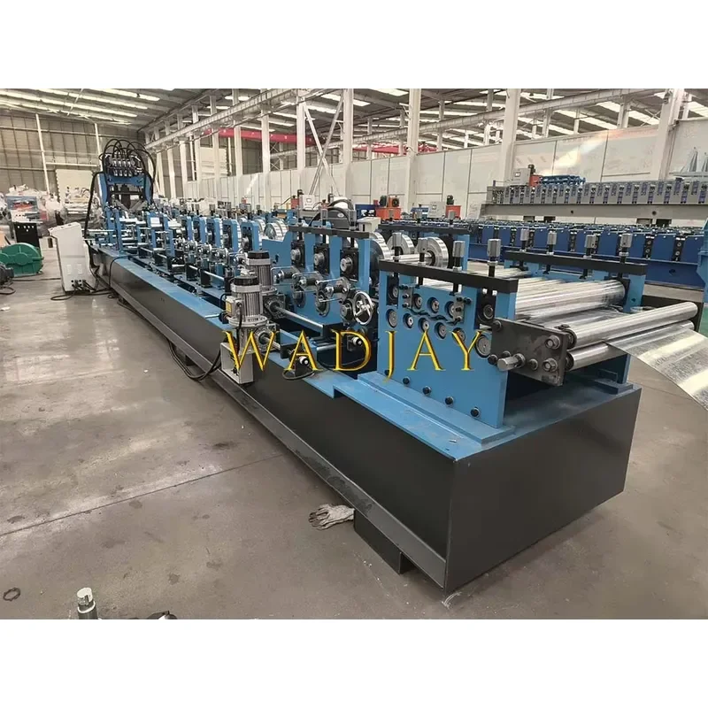 Automatic CZ Section Profiles Steel Framing C and Z Purlin Cold Roll Forming Machine