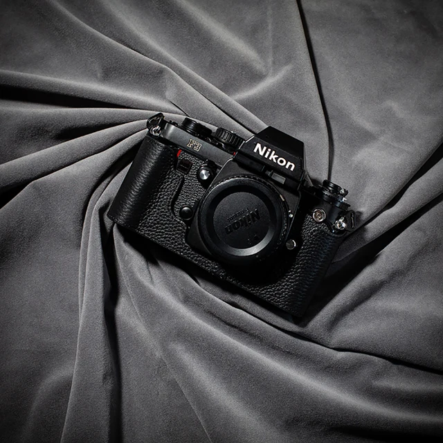 Nikon F3 HP ケース付き Nikon F3 HP ケース付き