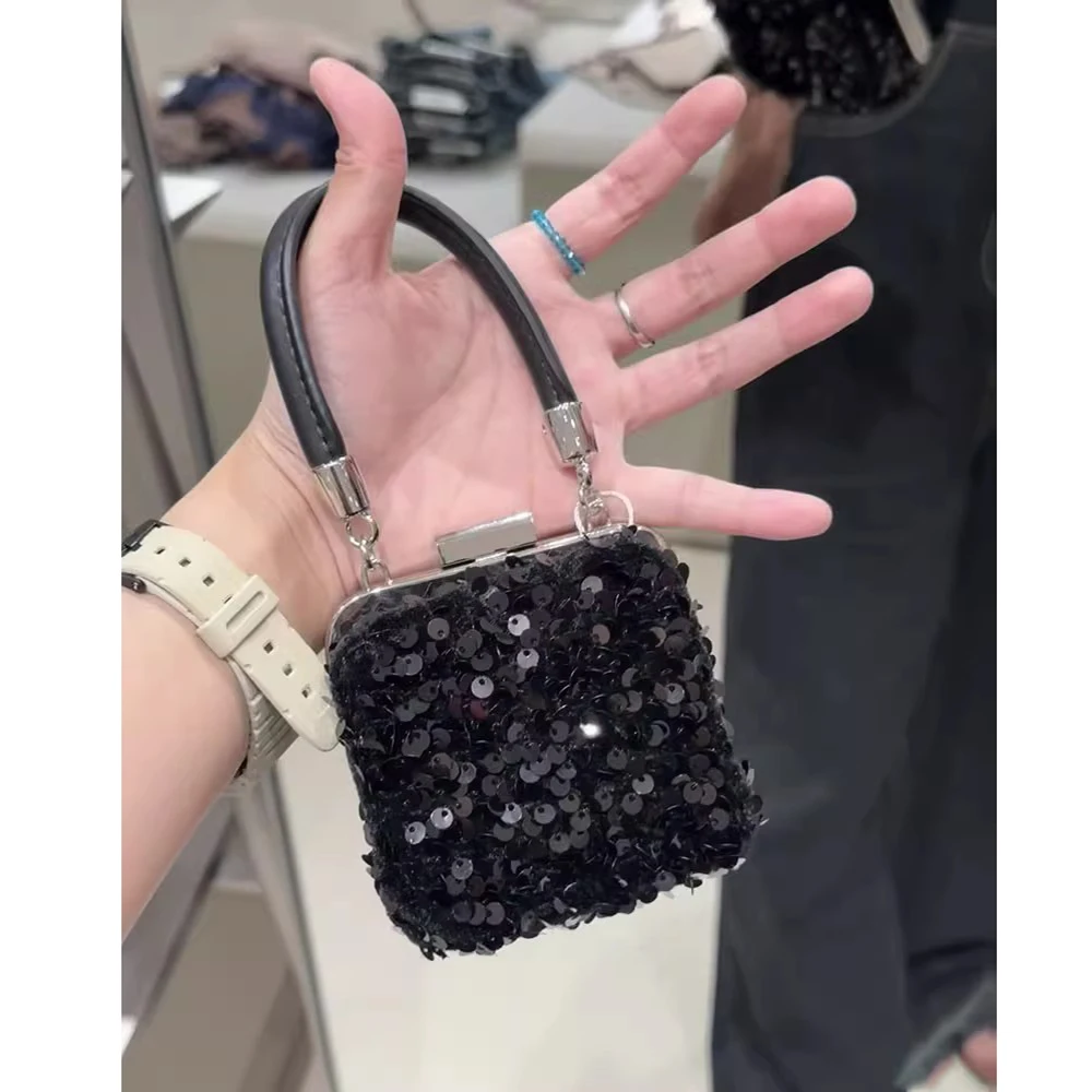 Shiny Sequins Mini women handbag Fashion chain Female Shoulder Crossbody bags Luxury Trendy Pair with skirt Purses Lipstick bag