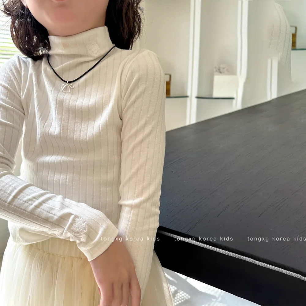 Girls Blouse 2024 Autumn New Childrens Clothes Girls Baby Foreign Air Thread Embroidery Base T-shirt Casual Simple Daily image 2