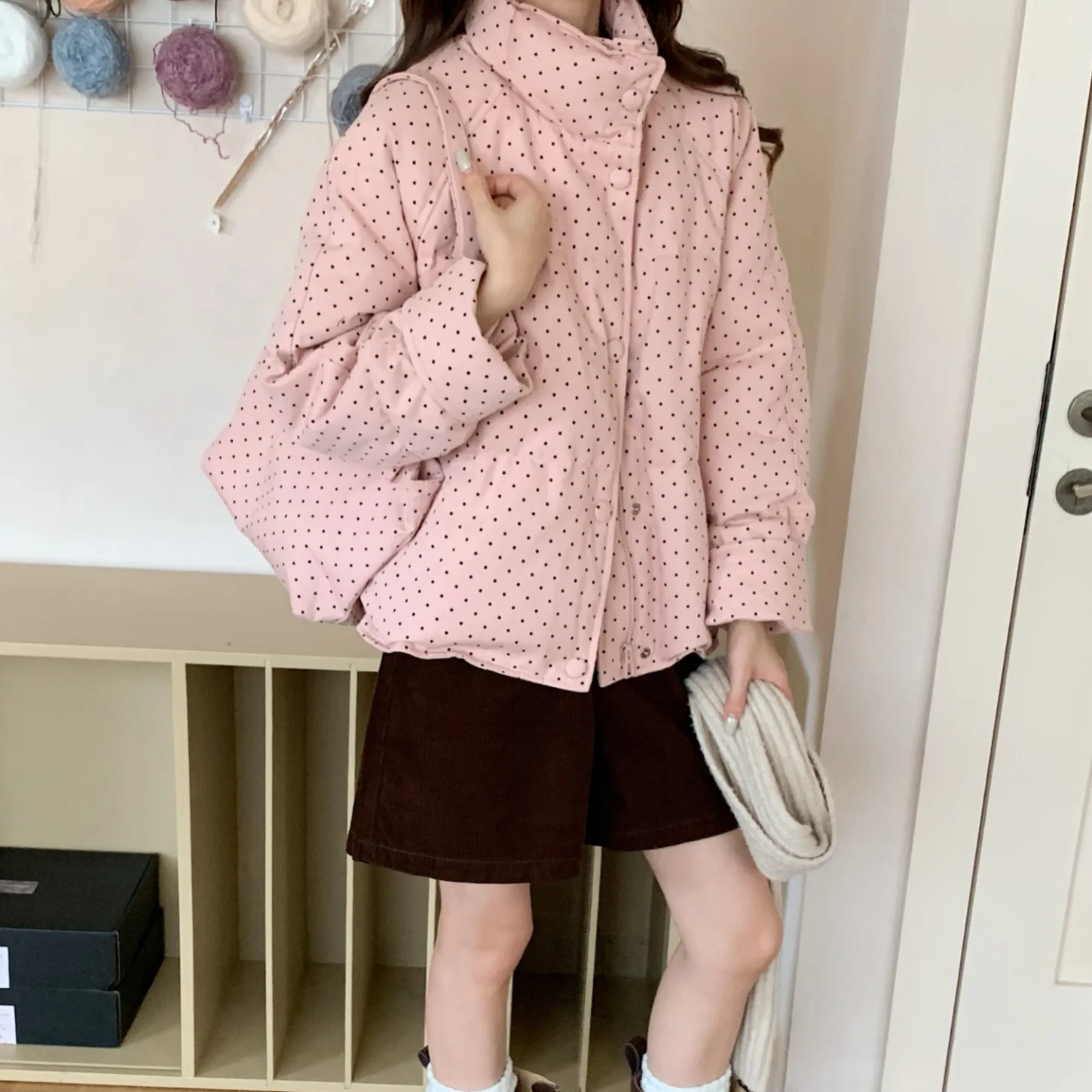 Women's new winter stand-up collar polka dot down jacket  short fashion small thickened white duck down foreign gas jacket