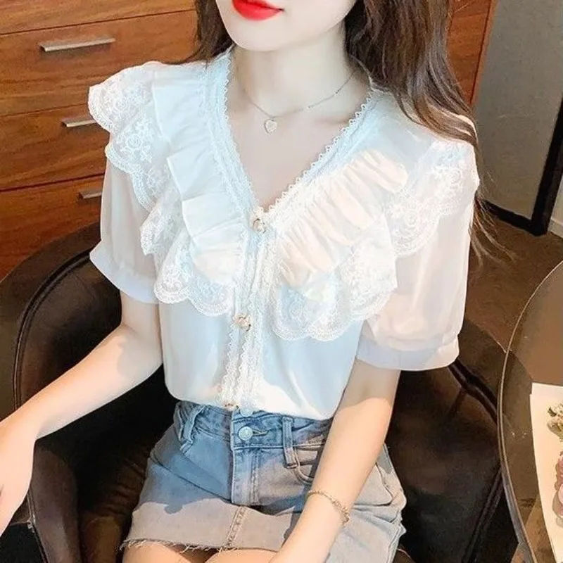 

Новая женская блузка из шифона с кружевом и оборками, V-образным вырезом и короткими рукавами-фонариками, белая, лето 2026