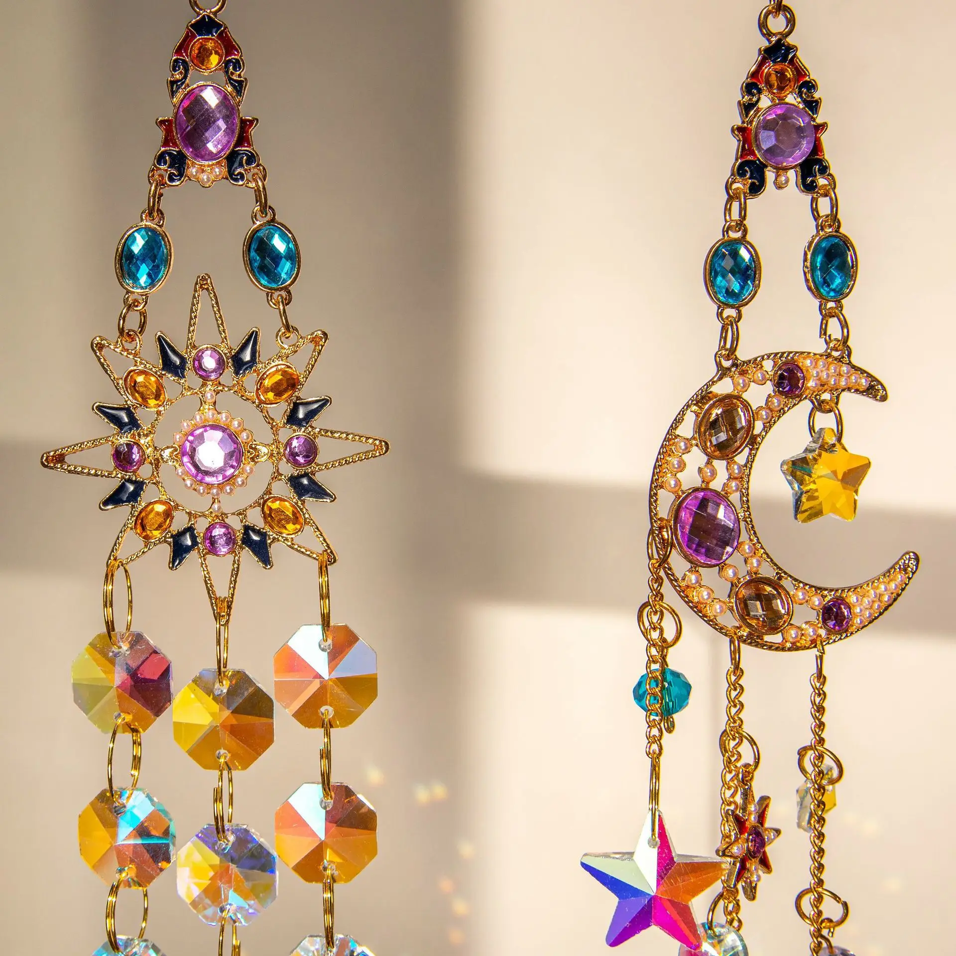 Colored Diamond Star Moon Butterfly Sun Wreath Gardening Light Sun Catcher Ornament