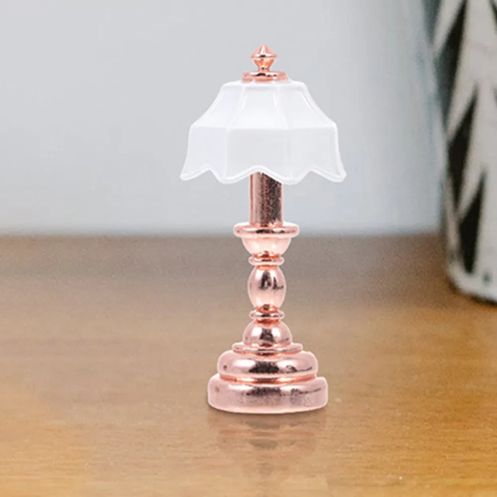 

4Pcs Miniature House Lamps Iron Mini Bedside Lighting Bedroom Decor Tiny House Table Decoration Accessories Miniature Lamp
