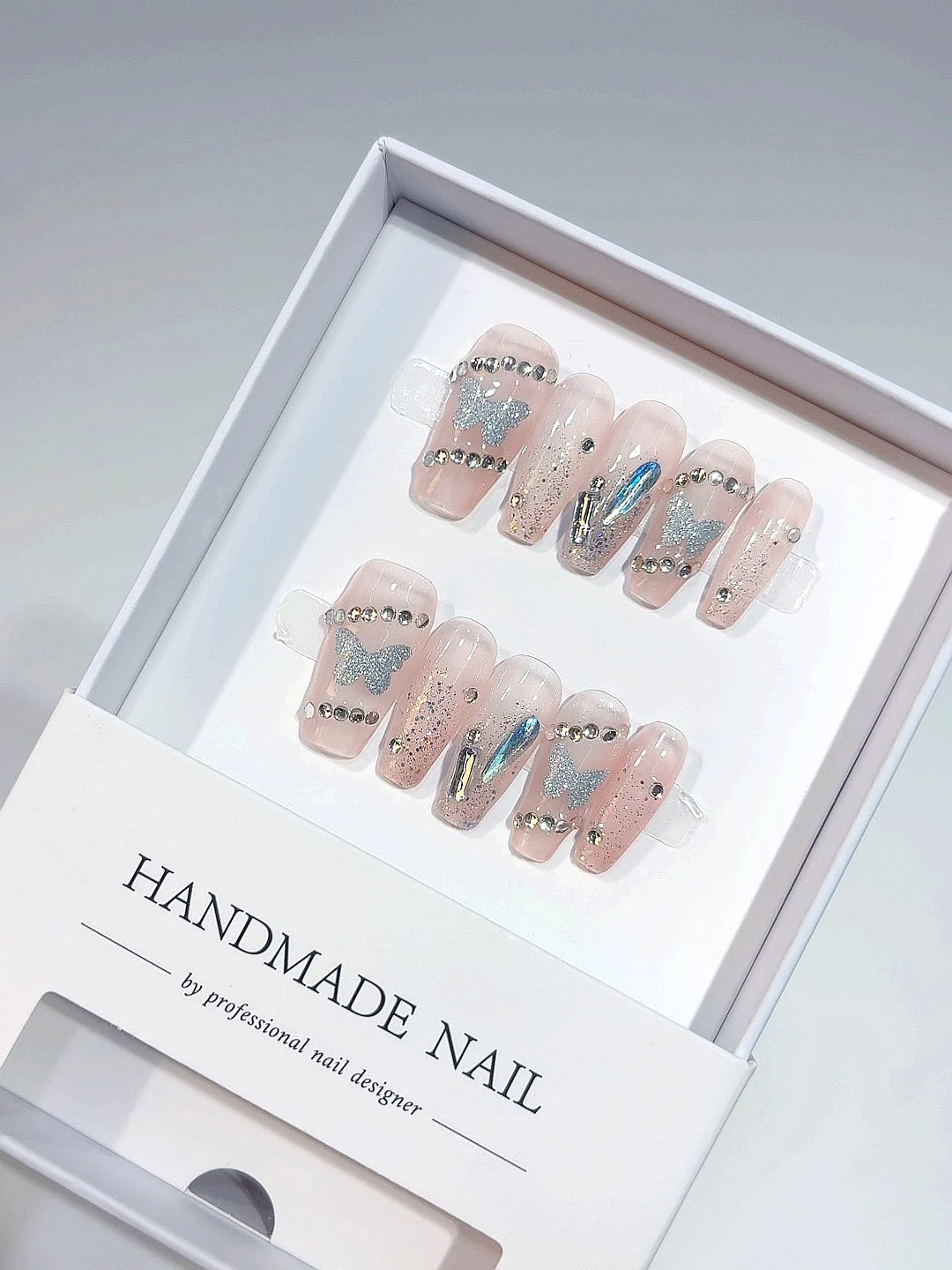 Rosa glitzernde Schmetterlings-Strasssteine zum Aufdrücken der Nägel (A013)