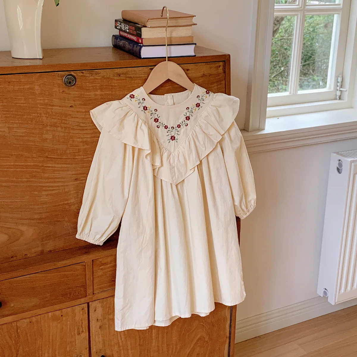 2025 Spring Autumn New Baby Girl Dress French Lotus Leaf Collar Flower Embroidered Sweet Long Sleeve Dress for Girls