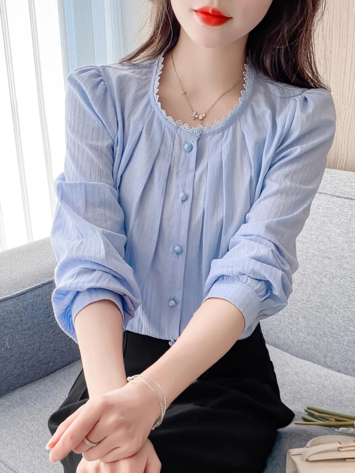 Camiseta de algodón puro de manga larga con cuello redondo y encaje para mujer, nueva colección de primavera, para uso interior y exterior, estilo casual.