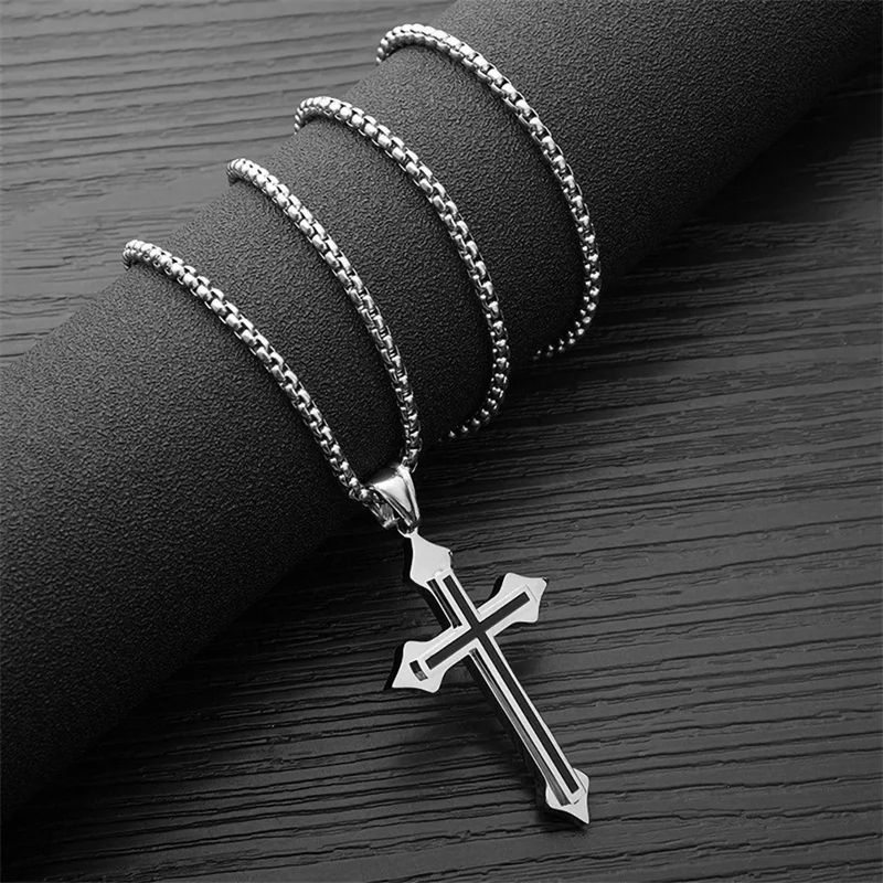 

Trendy Titanium Steel Rhinestone Cross Metal Necklace For Women Men Kpop Fashionable Chain Necklace Party Jewelry Accessory