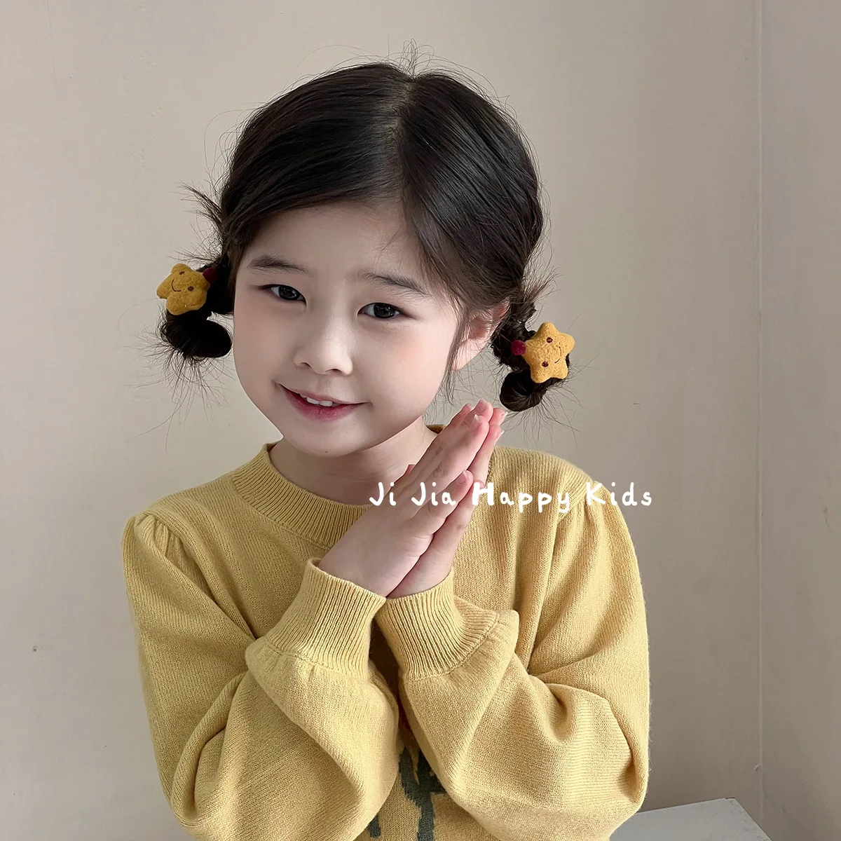 

Cartoon Star and Apple Flower Cloth Hair Tie for Children Red Color Elastic Band Non Snag Gentle Daily Use Soft Breathable