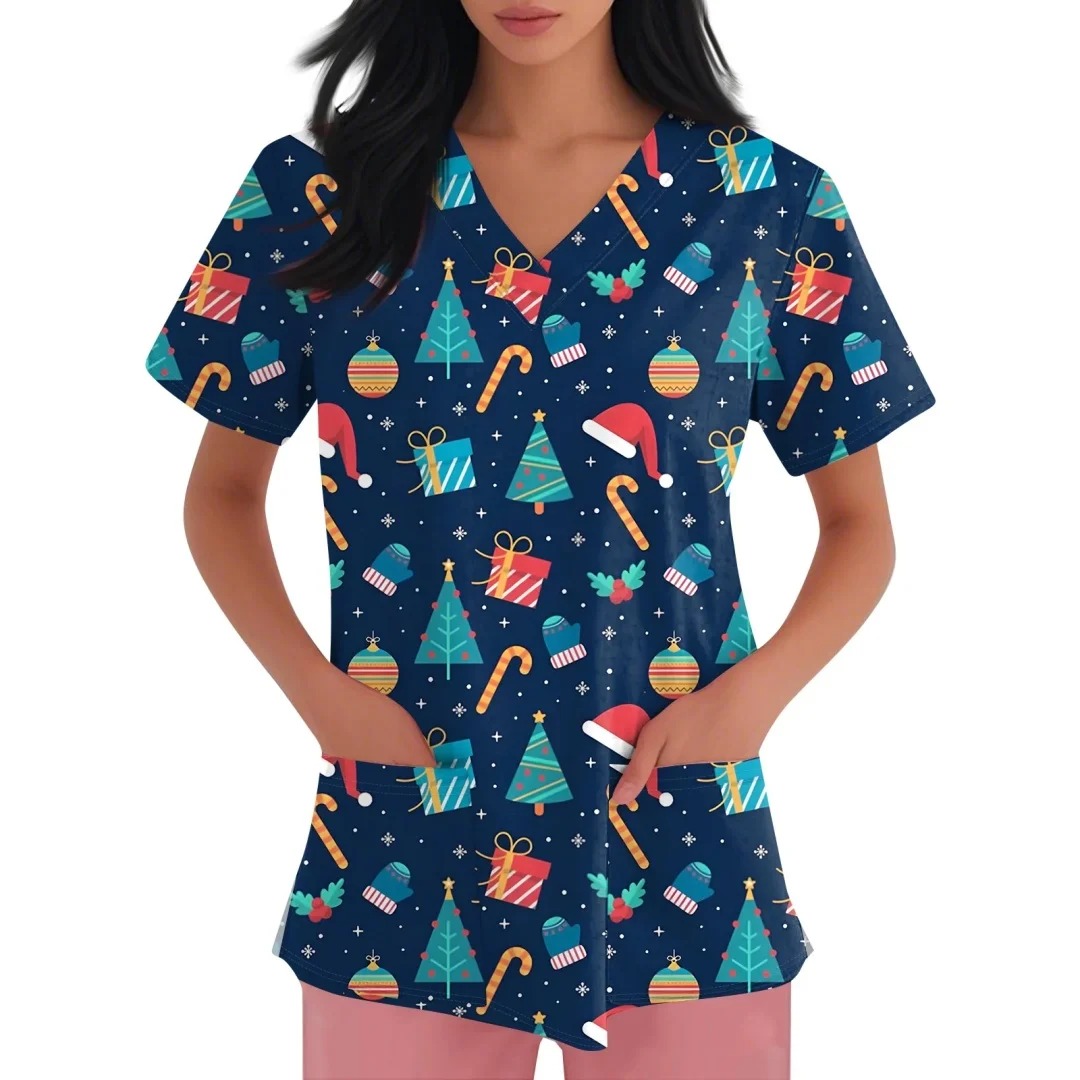 เสื้อยืดพยาบาลแขนสั้นลายคริสต์มาสสำหรับผู้หญิง ลายซานต้า เกล็ดหิมะ ขนมปังขิง คอวี มีกระเป๋า ของขวัญสำหรับพยาบาล