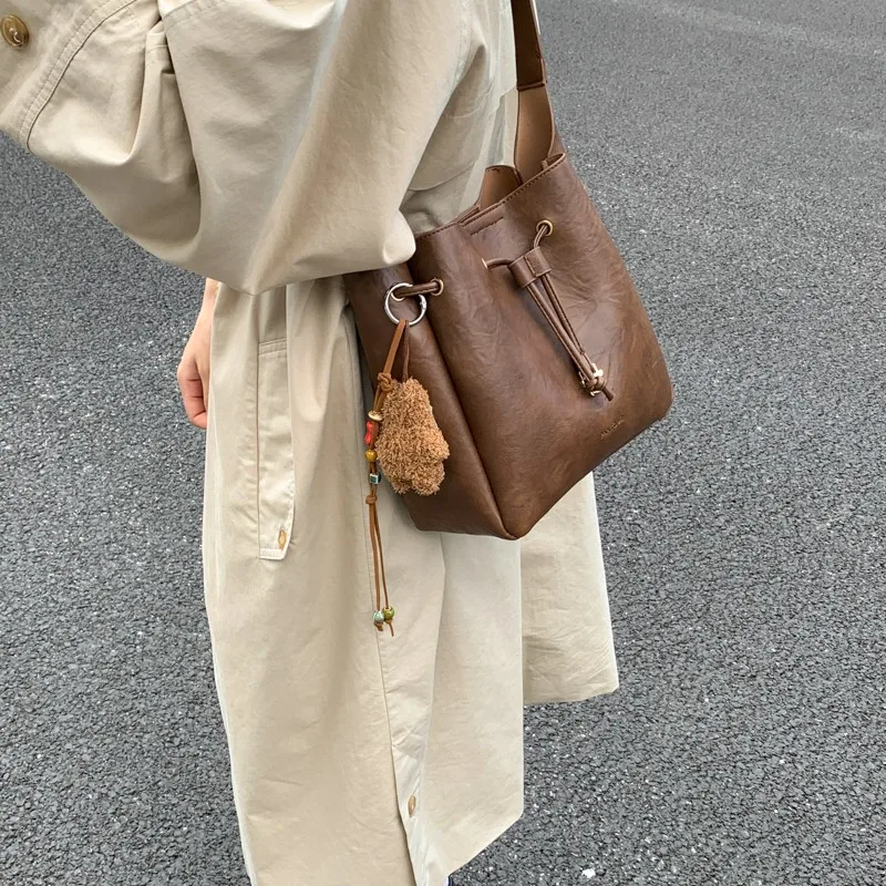 

Classic Elegant Women's Handbag Leather Shoulder Bag From Luxury Brand By Famous Desinger For Ladies Popular