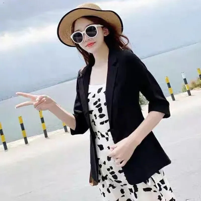 Korean Women Summer Short Small Blazer Jacket 2024 New Female Loose Fit Solid Color Thin Style Seven Points Sleeve Suit Top Coat