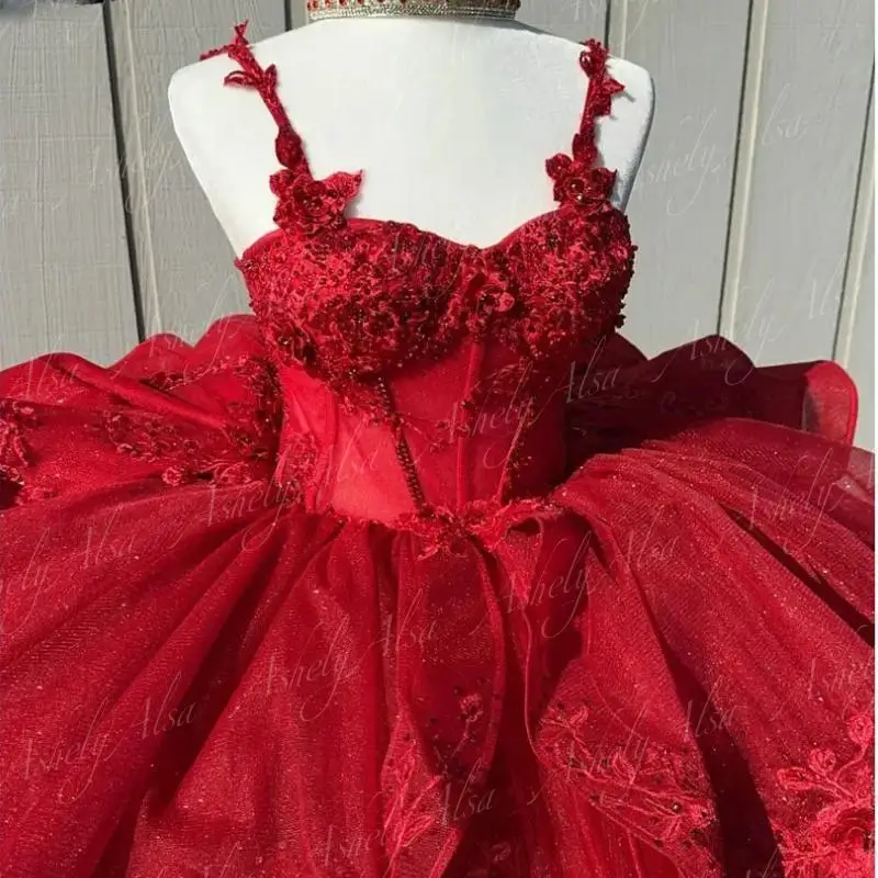 Dostosowana błyszcząca czerwona sukienka na studniówkę suknia balowa Spaghetti pasek koronkowa aplikacja damska sukienka na przyjęcie urodzinowe Vestido De 15 16 Quinceanera