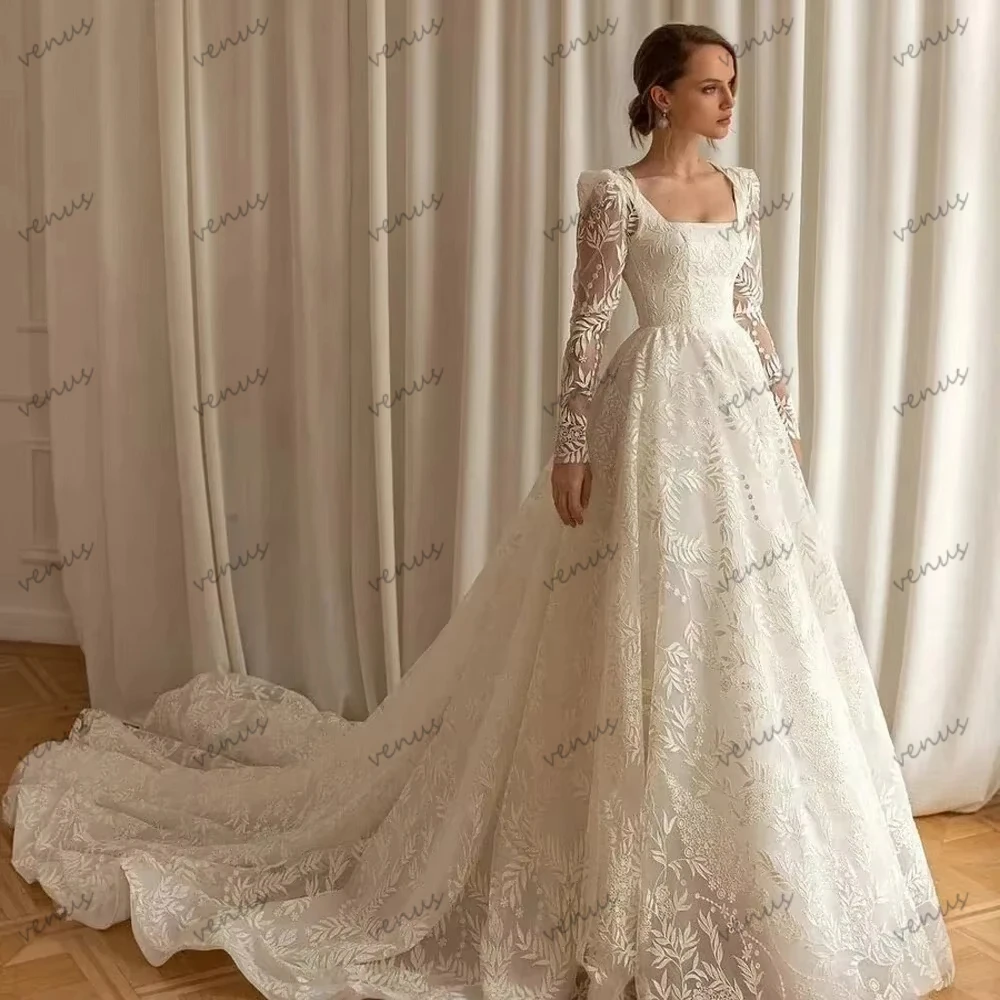 ゴージャスなウェディングドレス グラマラスなブライダルドレス レースアップリケ フルスリーブ スクエアカラー 魅力的な Vestidos De Novia カスタマイズ