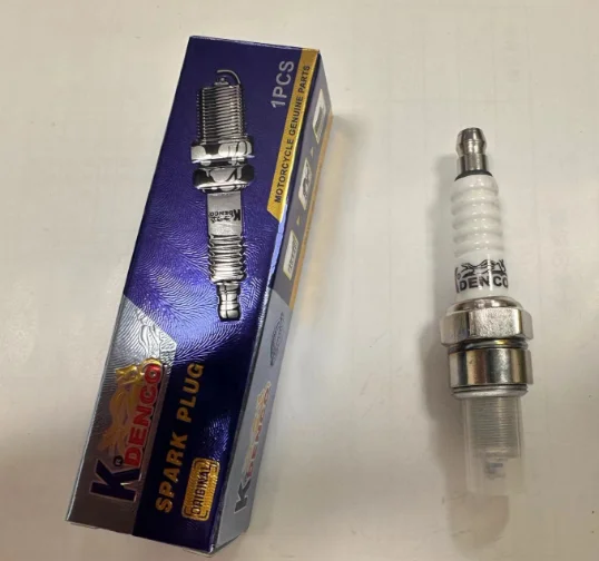 1pcs C7HSA Motorcycle Spark Plug fit for HONDA CT70 C70 Passpor C100 Super Cub C102 Super Cub C110 Sports Cub CA102 Honda 50