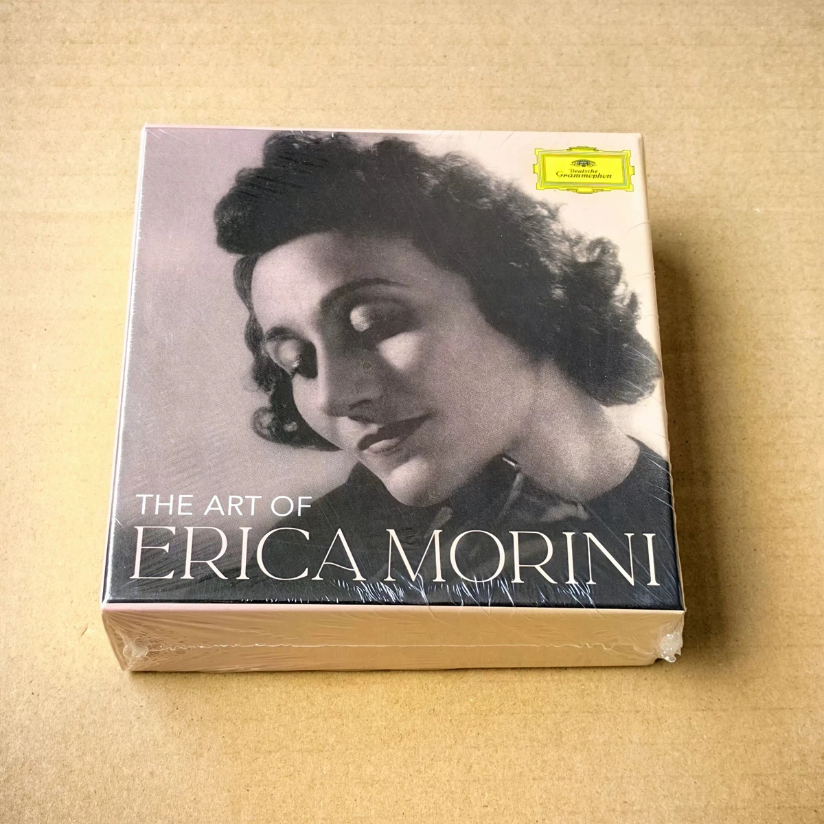

Classic Erica Morini Music CD The Art Of Erica Morini Album Allegro Moderato 13pcs Music Record Cosplay Walkman Soundtracks Box