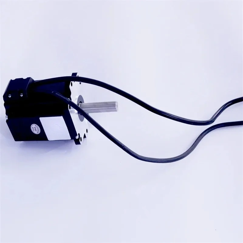 Factory Sales Long Service Life High Quality Accessories Parts Driver Main Step Servo Motor For Computerized Embroidery Machine