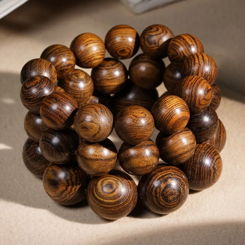 

Tiger Sandalwood Prayer Bead Bracelets Tiger Pattern Wood Beaded Wristbands for Men and Women Meditation Hand Jewelry Gifts
