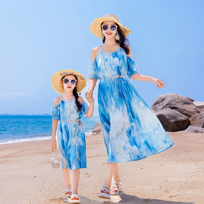 Family Matching Summer Outfits for Mom Dad Kids
