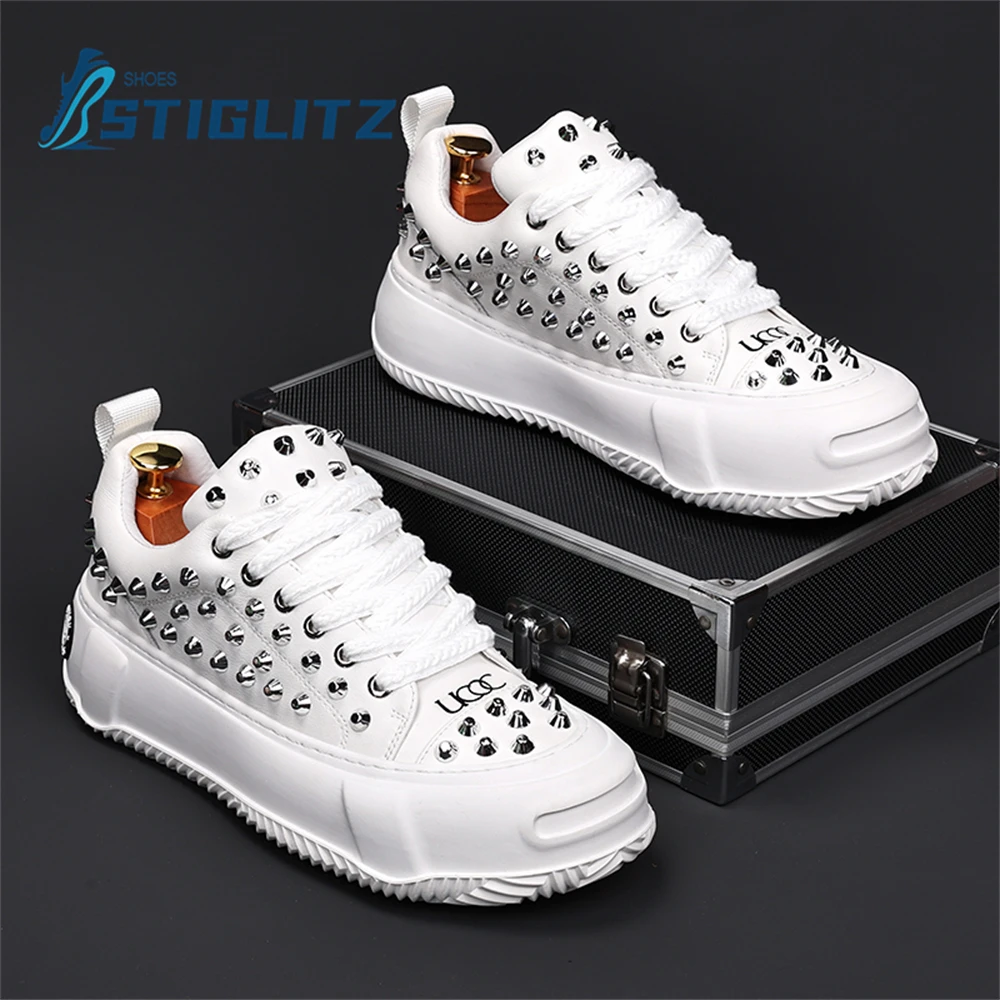 Nieuwe Massief Metalen Stud Dikke Zolen Sneakers Voor Mannen Design Sense Lichte Luxe Heren Single Schoenen Heren Stijlvolle Flats Vrijetijdsschoenen