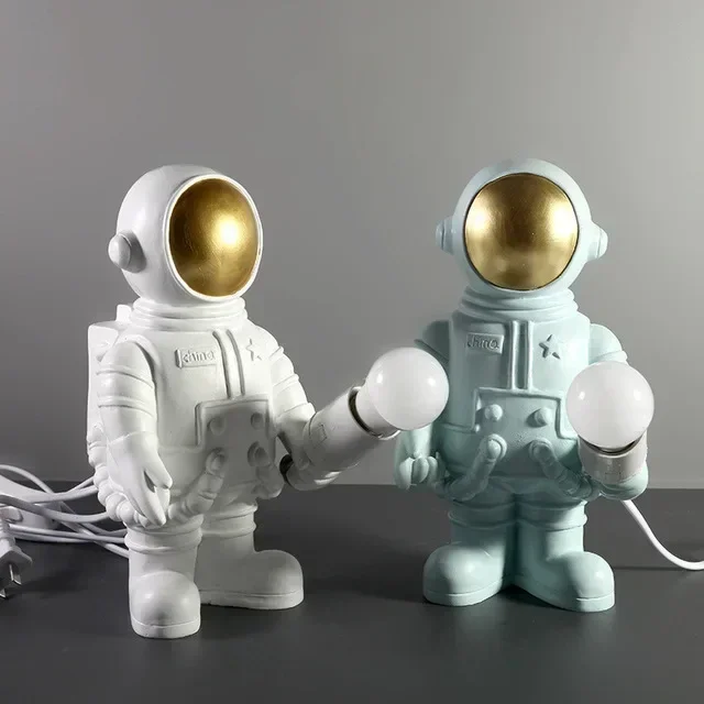 Nordic Resin Moon Night Light Spaceman Sculpture Home Bedroom Desktop Ornaments Crafts Store Hotel Table Accessories Decoration