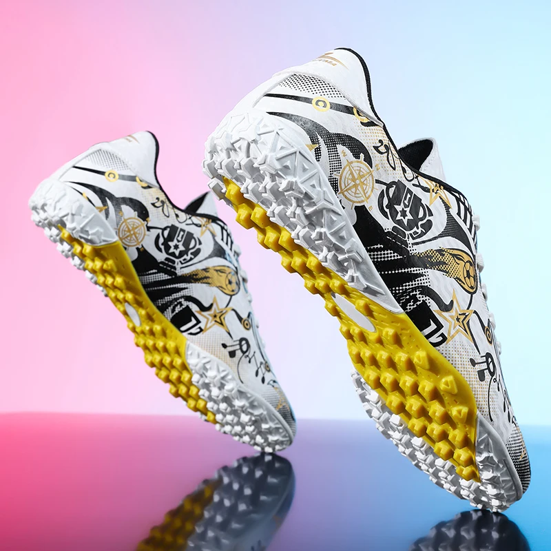 

Men Fast Football Field Boot TF/FG Unisex Futsal Professional Soccer Shoes Top Quality Comfortable Society Cleats Football Shoes