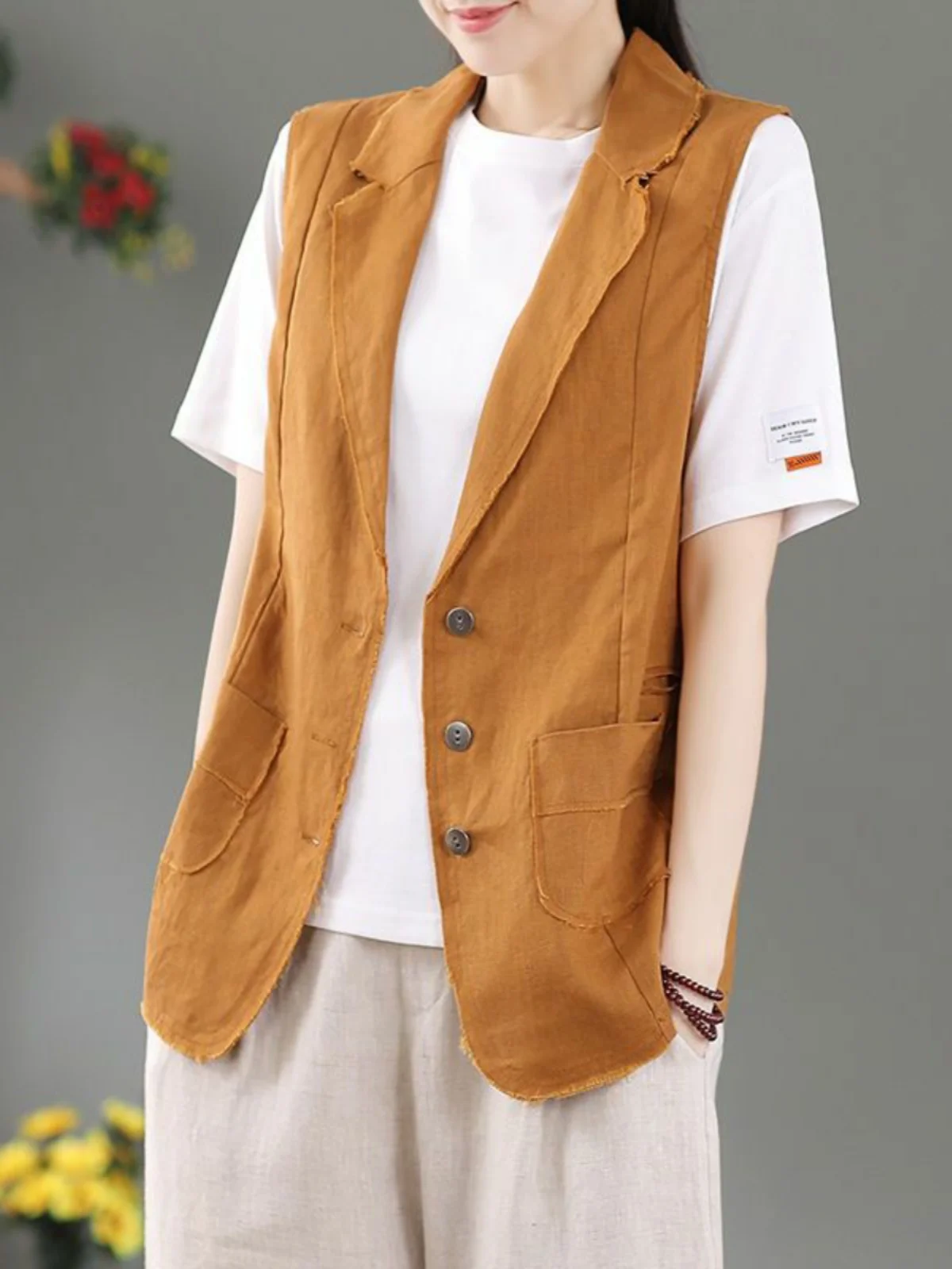 

Новая летняя тонкая блузка-жилет из хлопка и льна в стиле ретро для женщин, универсальная, на пуговицах, свободного кроя, верхняя одежда