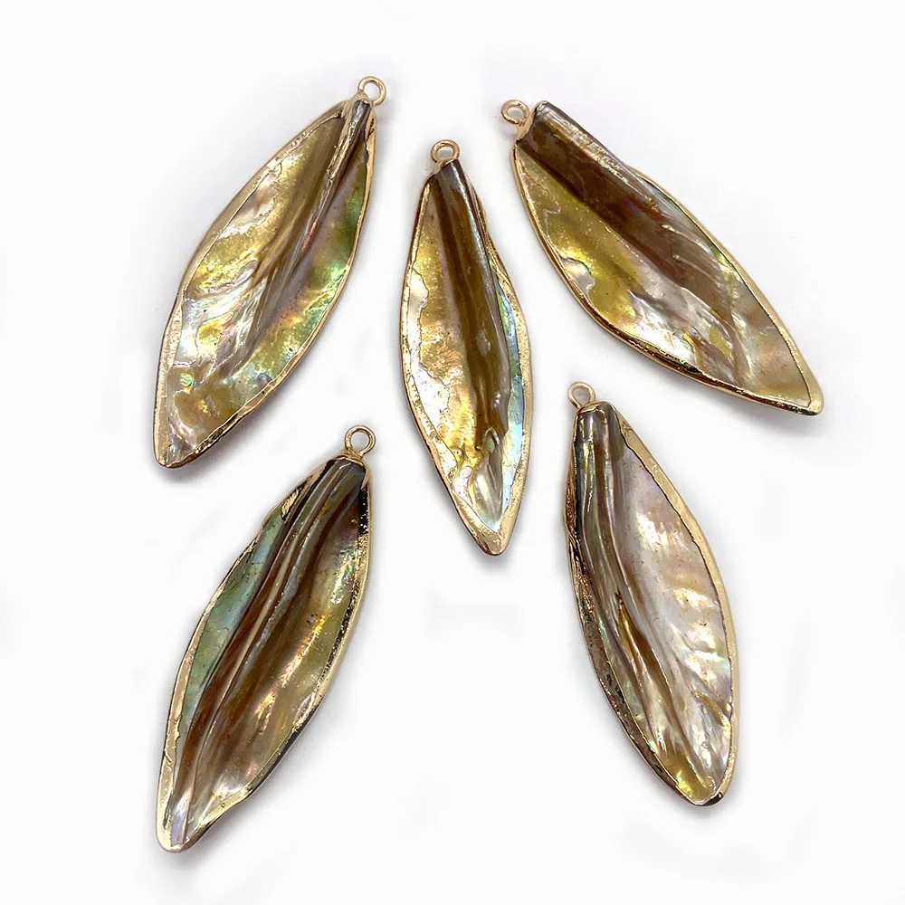 Natural Seawater Shell Pendants Gold Color Carving Leaf-shaped Jewelry for DIY Making Necklace Earrings Shell Charms Accessories