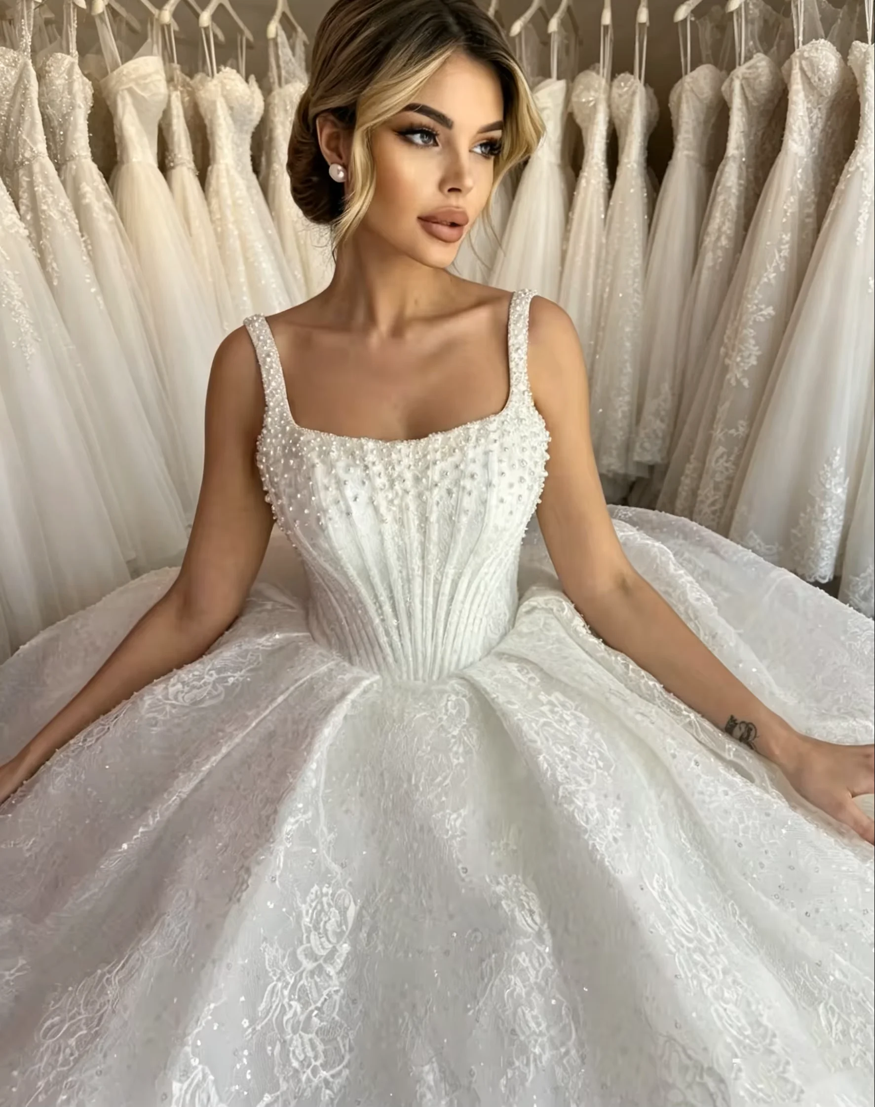 Luxury Lace Wedding Dress 2026 Square Collar Lace Appliques Pearls  Corset Princess Birde Bridal Gowns Arabic Vestido De Novia