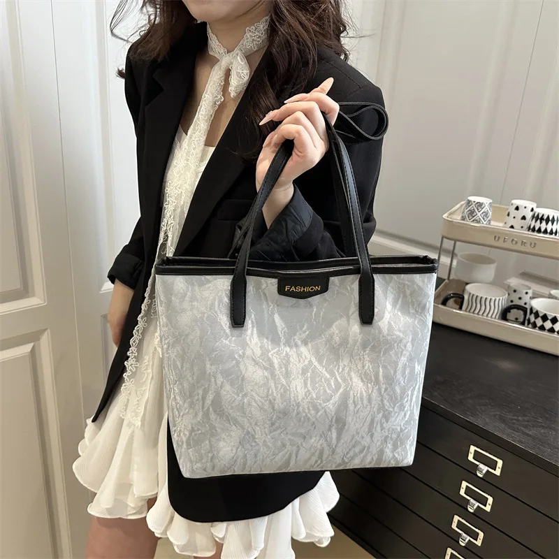 กระเป๋าสะพายสตรีกระเป๋าแฟชั่น PU กระเป๋าสตางค์แบบพกพา Tote กระเป๋าถือรูปตกแต่งสําหรับ Casual Dressing Up