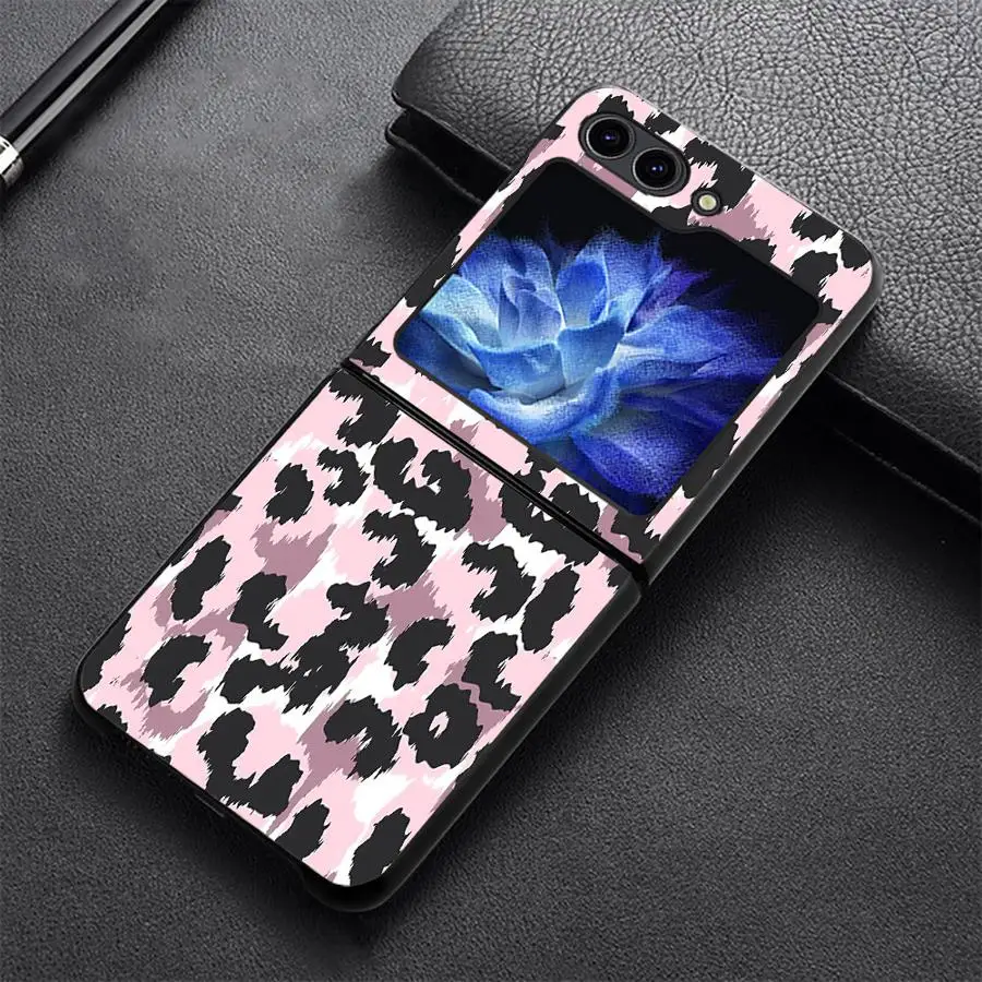 Pink Leopard Print Case for Samsung Galaxy Z Flip 8 Flip4 Flip7 FE Flip3 Flip6 Flip5 Z Flip 7 6 5 4 3 Phone Shell Funda