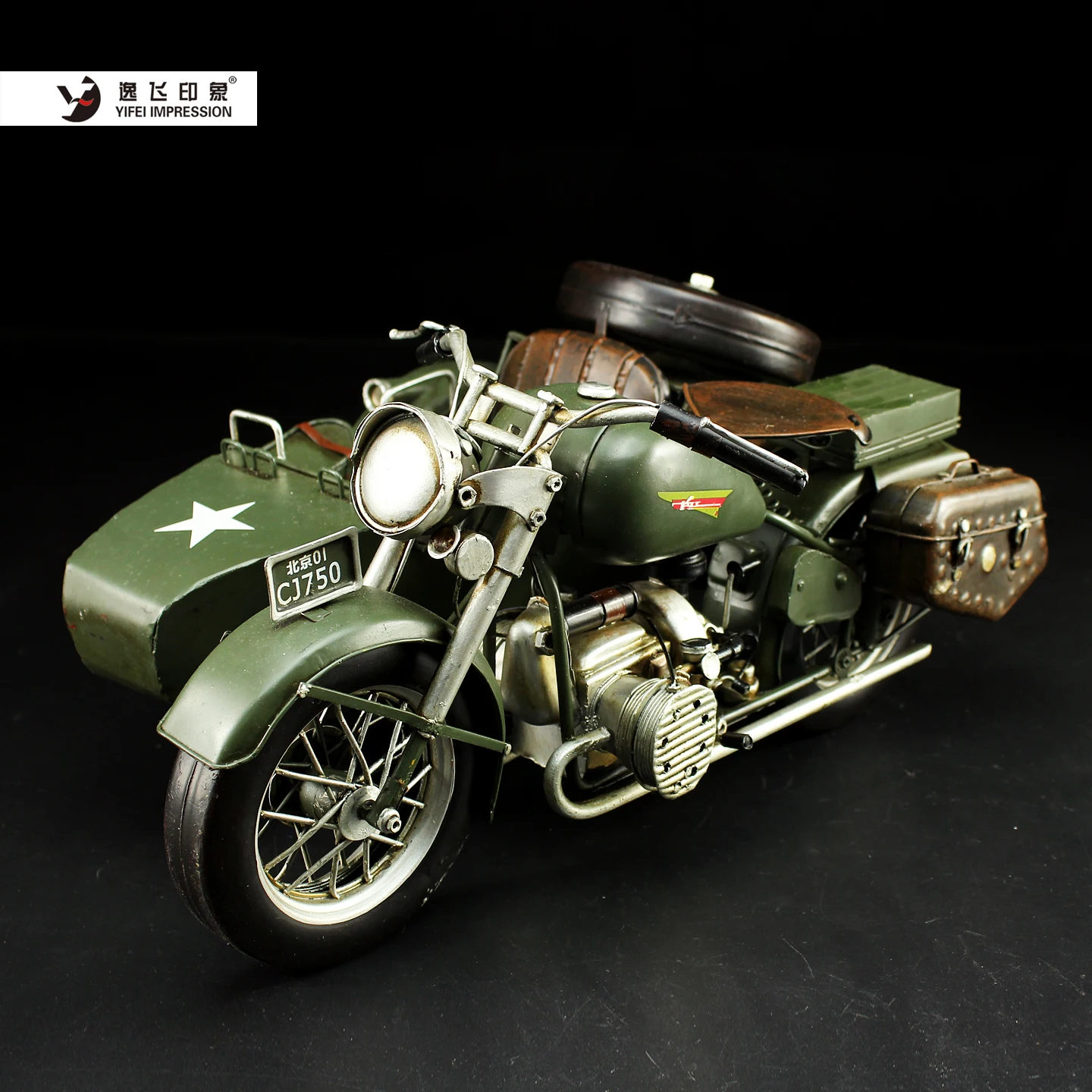 Handmade Iron Art CJ750 Motorcycle Model with Sidecar - Retro Military Green Vintage Desk Ornament Home Decor for Collectors