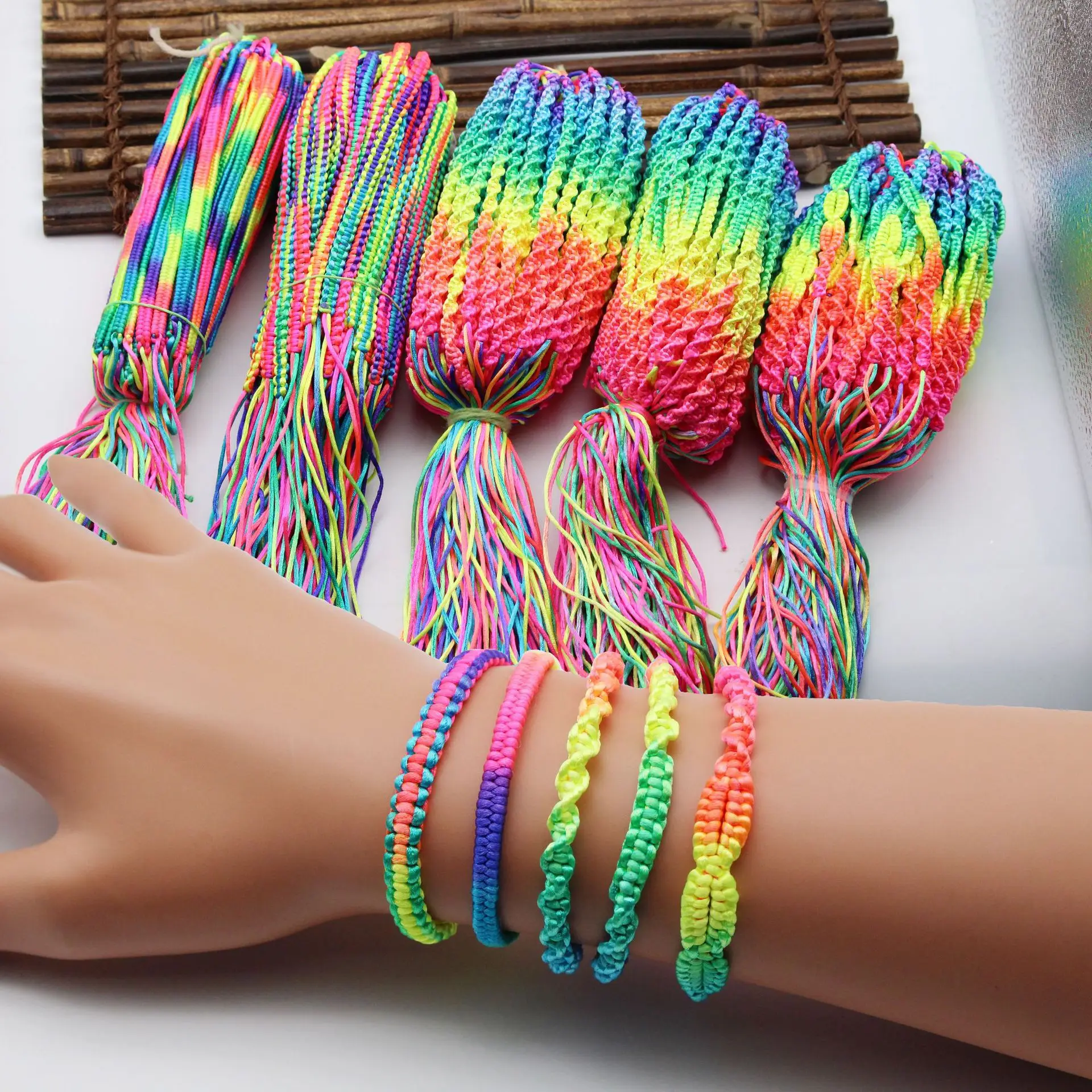 20Pcs Ethnic Style Woven Rope String Bracelet Child Party Favors Kids Birthday Baby Shower Gift Wedding Festivals For Guests