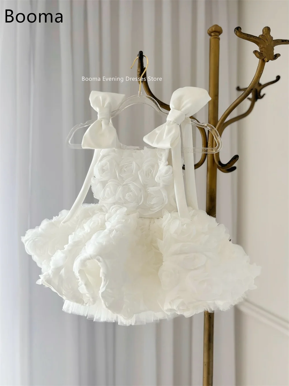 Booma A-Line Fiocco Fiori Abiti da ragazza Abito da festa di nozze per bambini Spaghetti Strap Fiori Ragazze Abiti da ballo Personalizzati 2025