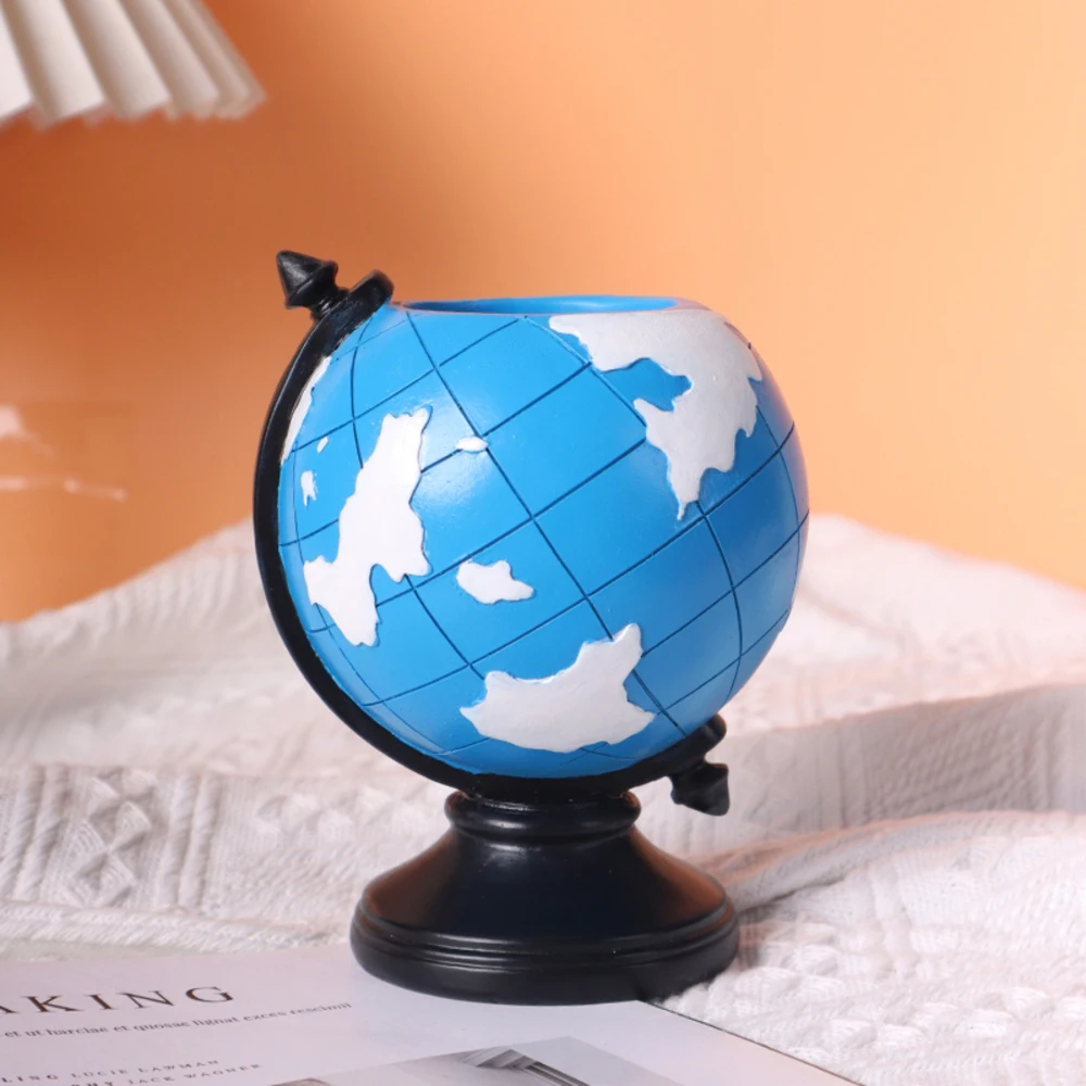 

Globe Shaped Resin Pen Holder, Multifunctional Desktop Organizer & Decorative Sculpture for Home Office