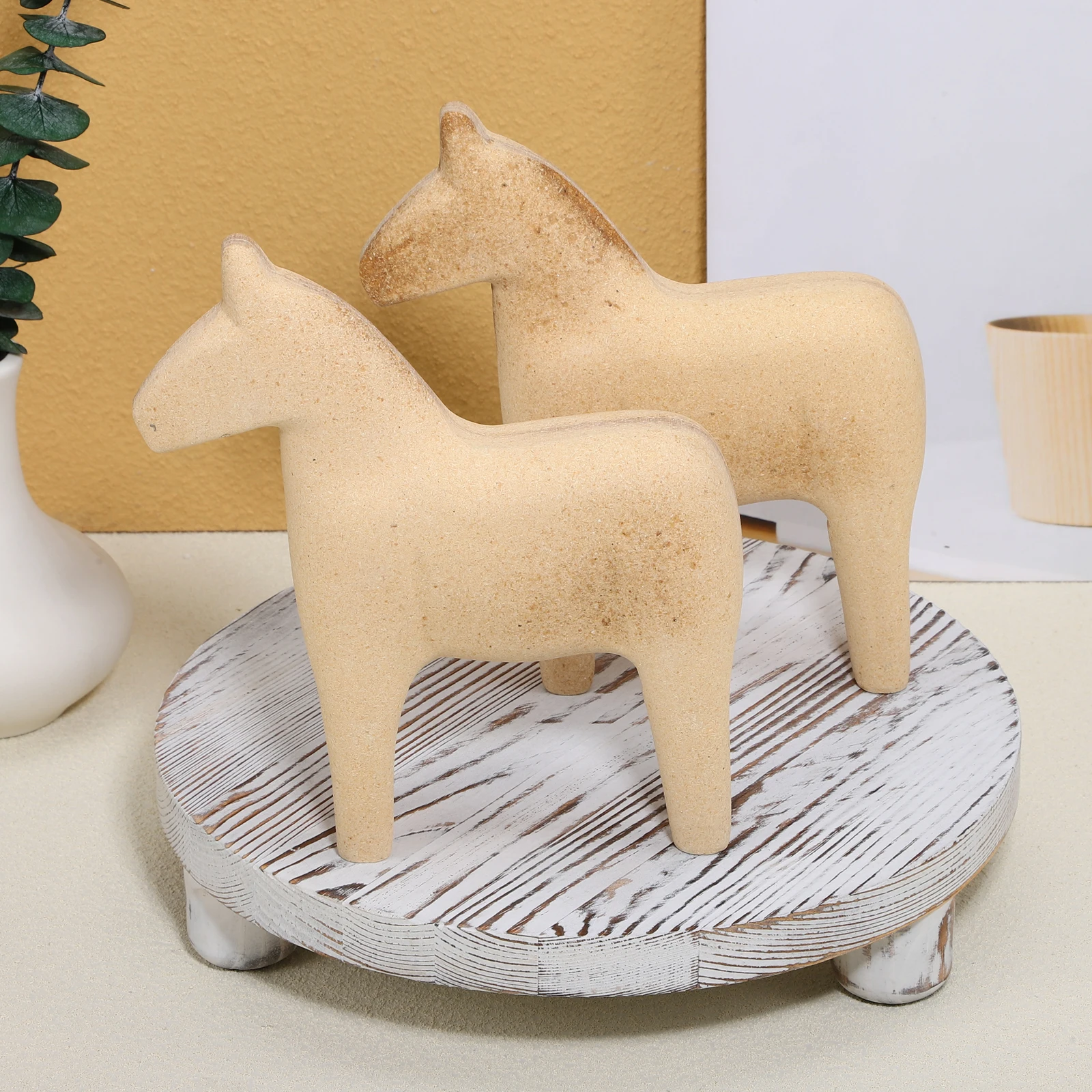 

2pcs Mini Wooden Horse Crafts Diy Unfinished Wood Figures Kids Safe Decor Table Centerpiece Painting Craft Supplies For Party