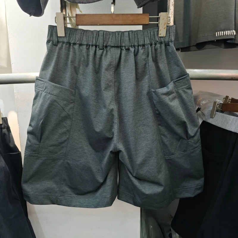 Men Quick Dry Cargo Shorts Pleated Wide Leg Athletic Pants with Big Pockets for Running Hiking