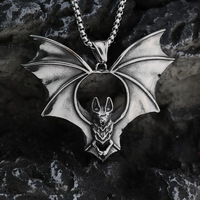 Punk Rock Bat Pendant Chain Fashion Charms Animal Necklace Men and Women Stainless Steel Biker Amulet Jewelry Gifts Dropshipping