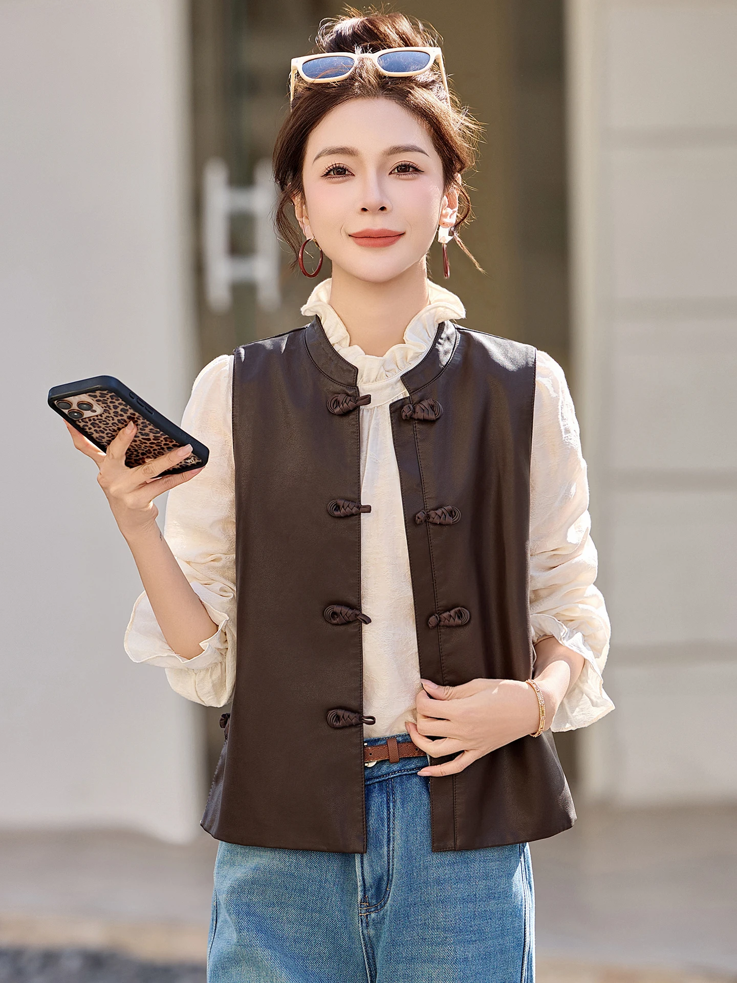 

New Chinese Sle Retro Button Leather Vest Women's Outerwear Spring Autumn Faionable Versatile ort Length Color