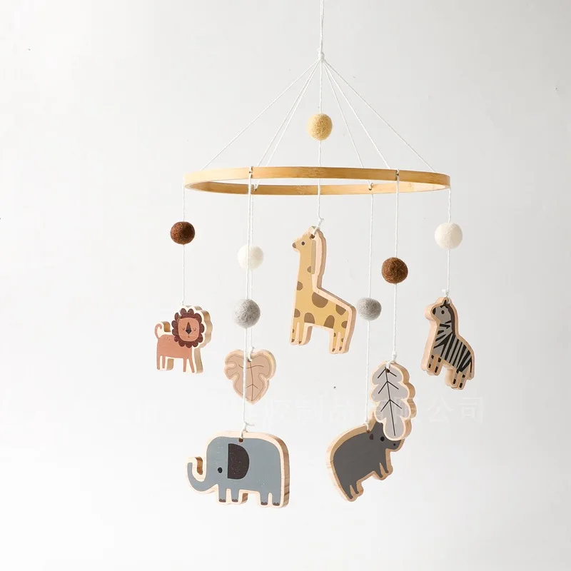 

New Arrival Mobile Felt Animal Crib Mobile Shower Gift Craft Bed Forest Animal Bedding Bell