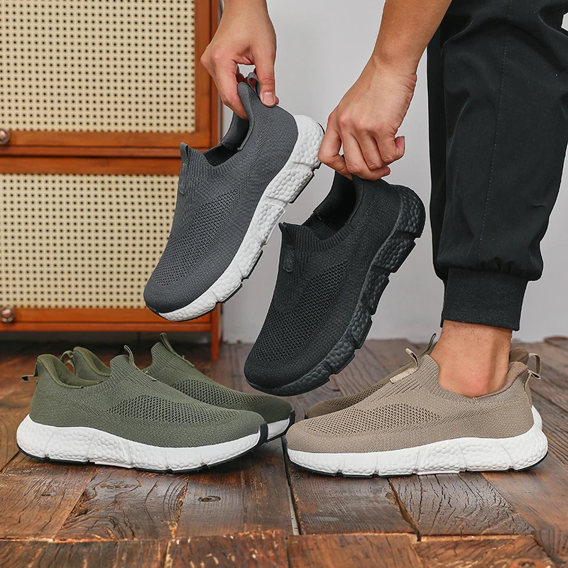 Men Women Knit Slip on Walking Shoes Anti Slip Casual Sneakers Lightweight Commute Loafers Wear Resistant Outdoor Running Shoes