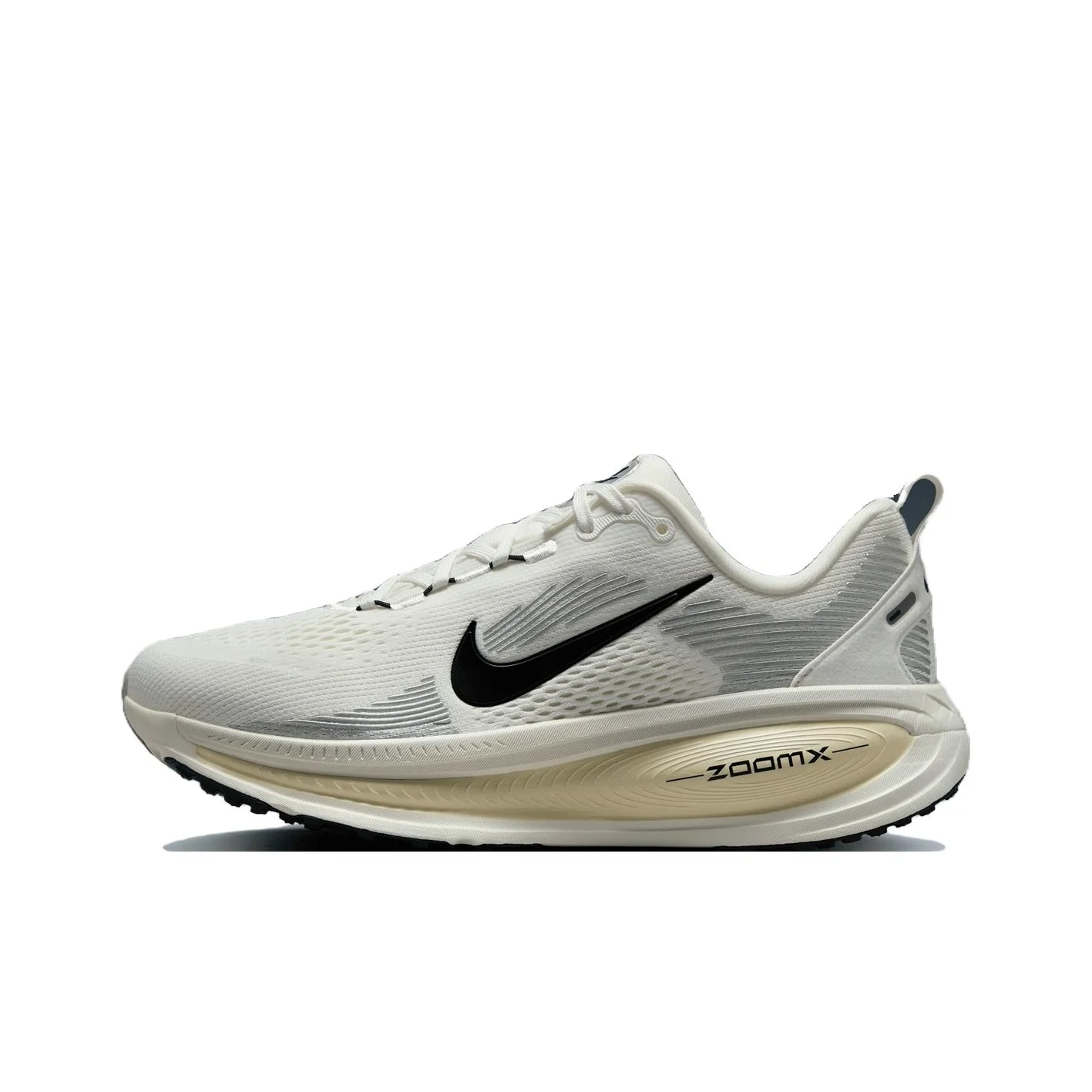 Nike Vomero 18 Women's Low-Top Running Shoes Comfortable, Versatile Cushioning White HM6804-101