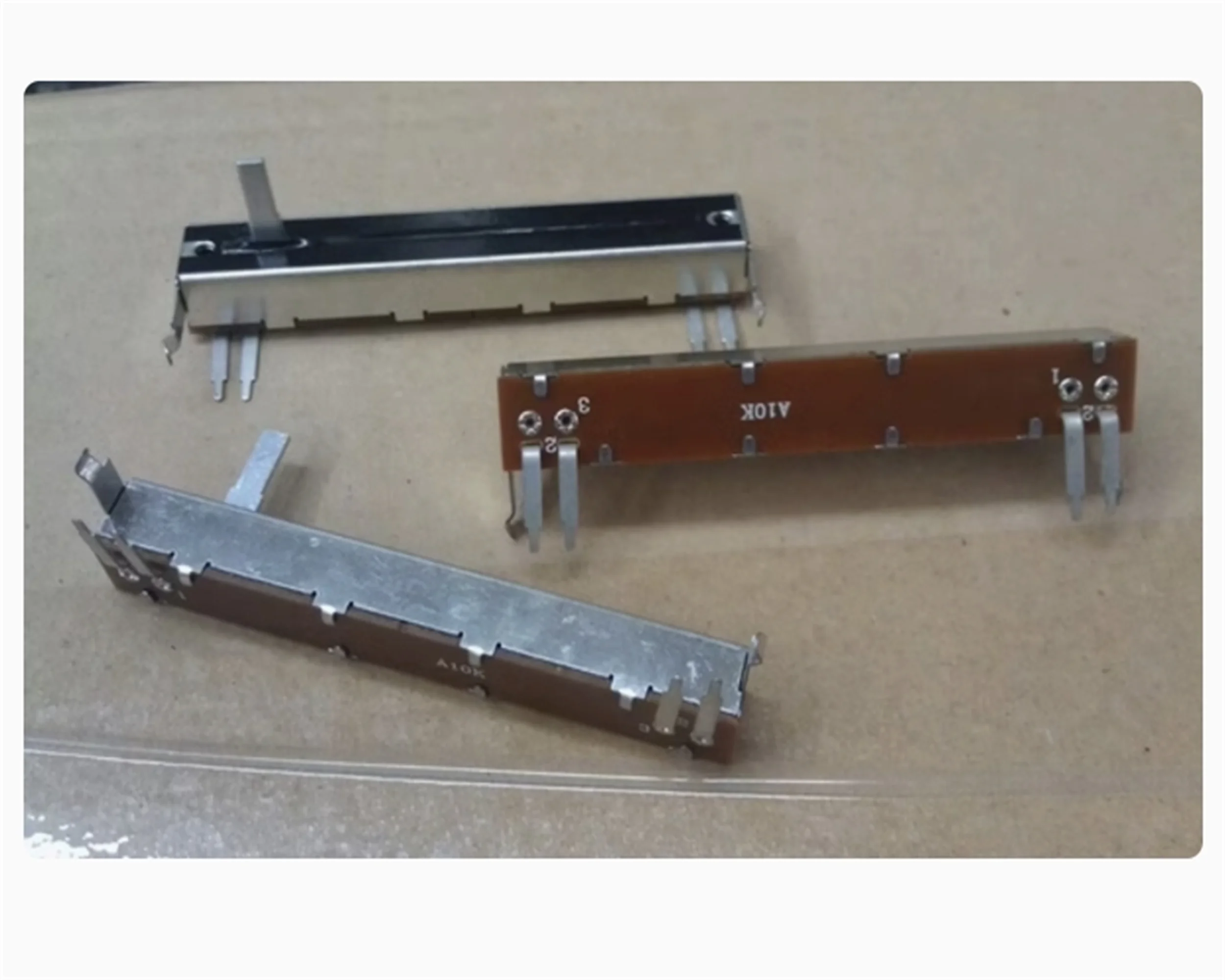 1PCS side adjustable 8.8cm direct sliding potentiometer A10K single axis length 15MM