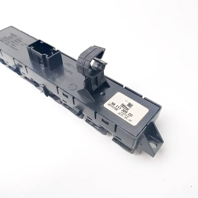 Image 4: 98111309ZD Compatible avec Peugeot 3008 5008, bouton de commande d'éclairage d'urgence du tableau de bord, bouton de sortie d'air, clé de piano