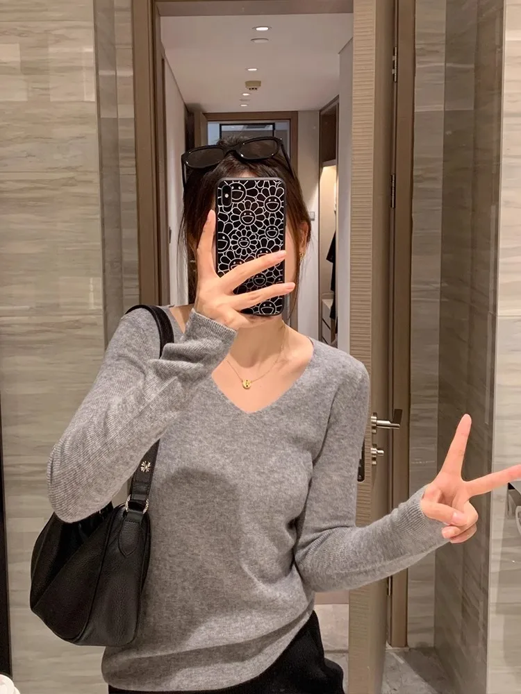 Fashion thin thin round neck cashmere sweater women's spring and autumn loose sweater V-neck wool base shirt