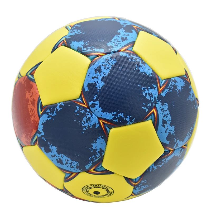 

Официальный футбольный мяч размера 5, искусственная кожа, классический дизайн, износостойкий футбольный мяч для занятий спортом на открытом воздухе для командной одежды