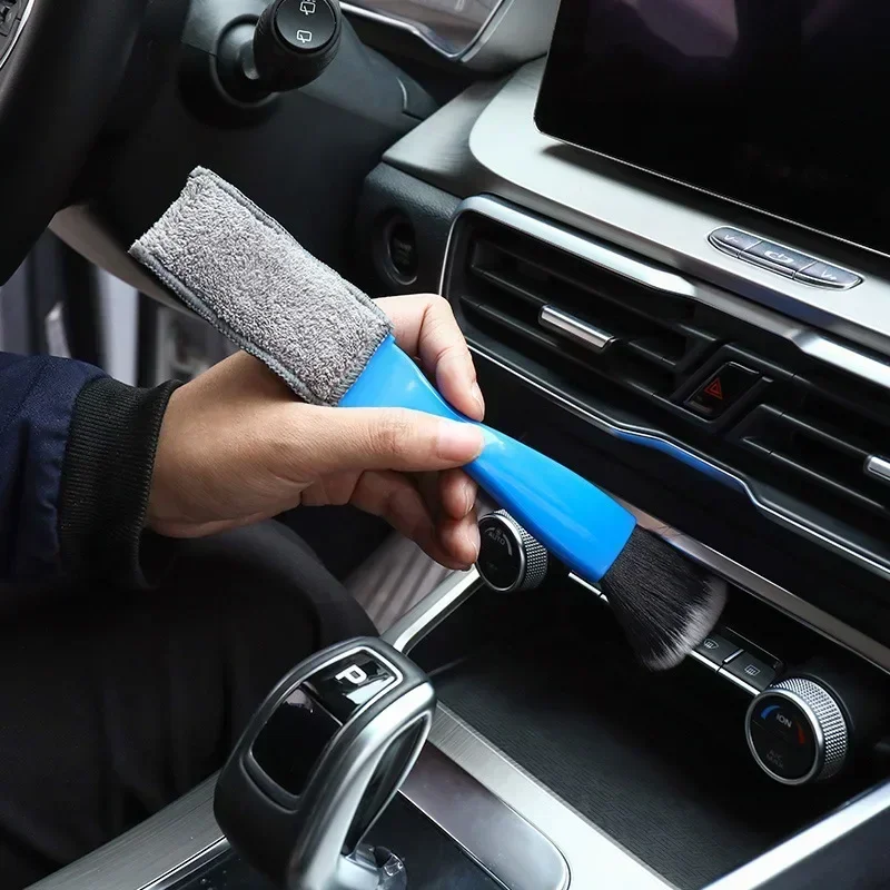 Double-Sided Car Air Conditioning Air Outlet Car Air-conditioner Dirt Duster Cleaner Brush Plastic Car Brush Cleaning Tool