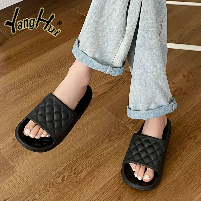 Sandal kamar mandi wanita, sandal kamar mandi Anti selip, warna Solid ringkas, sandal wanita 2023, sandal lembut sol tebal, desain kisi persegi, gaya Korea