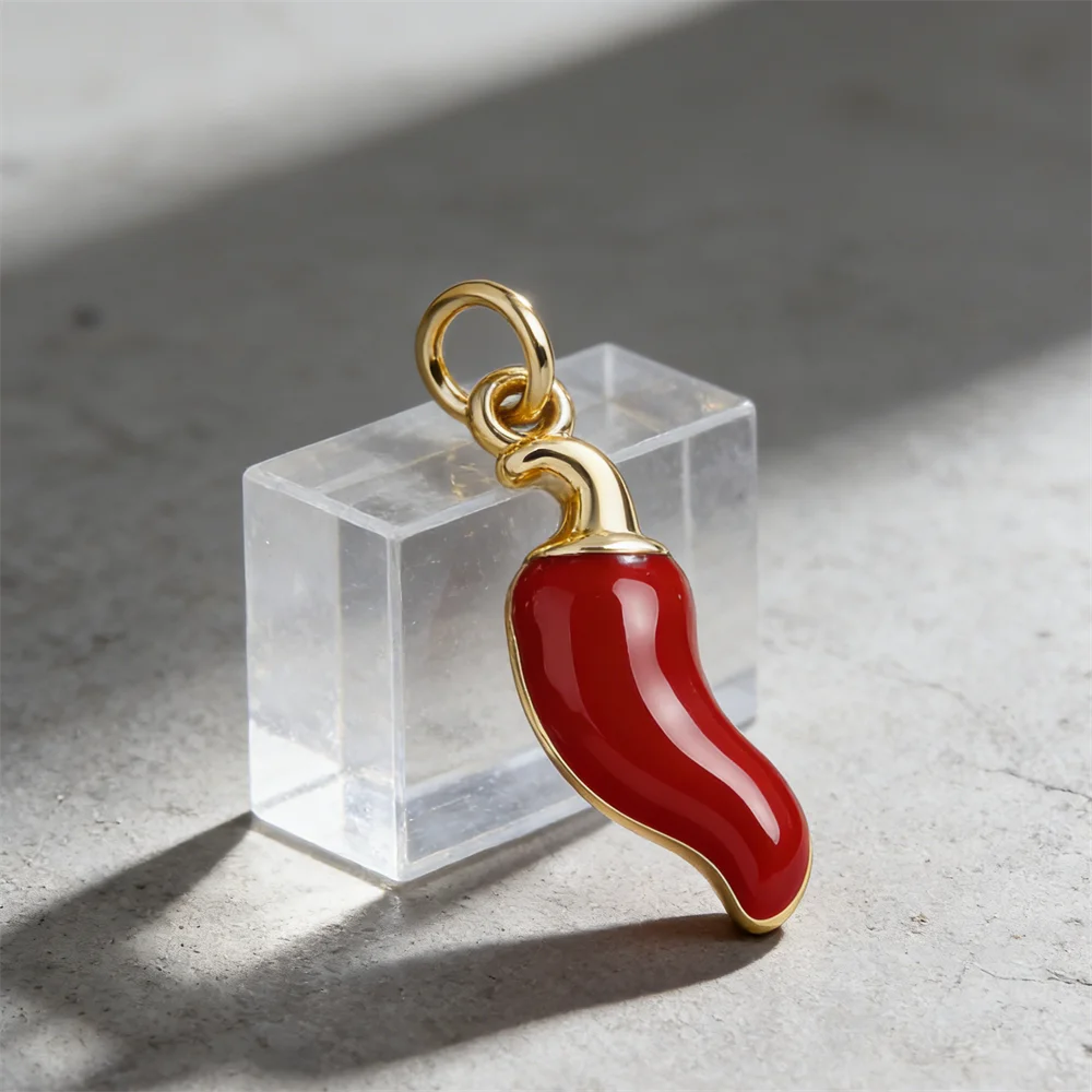 

4Pcs Pendants Brass Enamel Chili Shape Charms for DIY Jewelry Necklace Bracelet Making Accessories Daily Wear Party Decoration